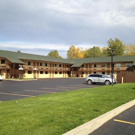 Hospitality Inn Bowmansville エクステリア 写真