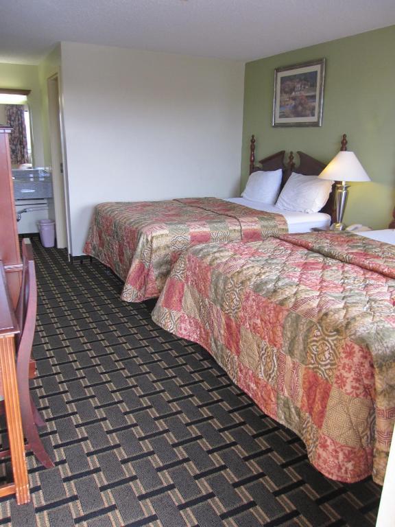 Hospitality Inn Bowmansville 部屋 写真