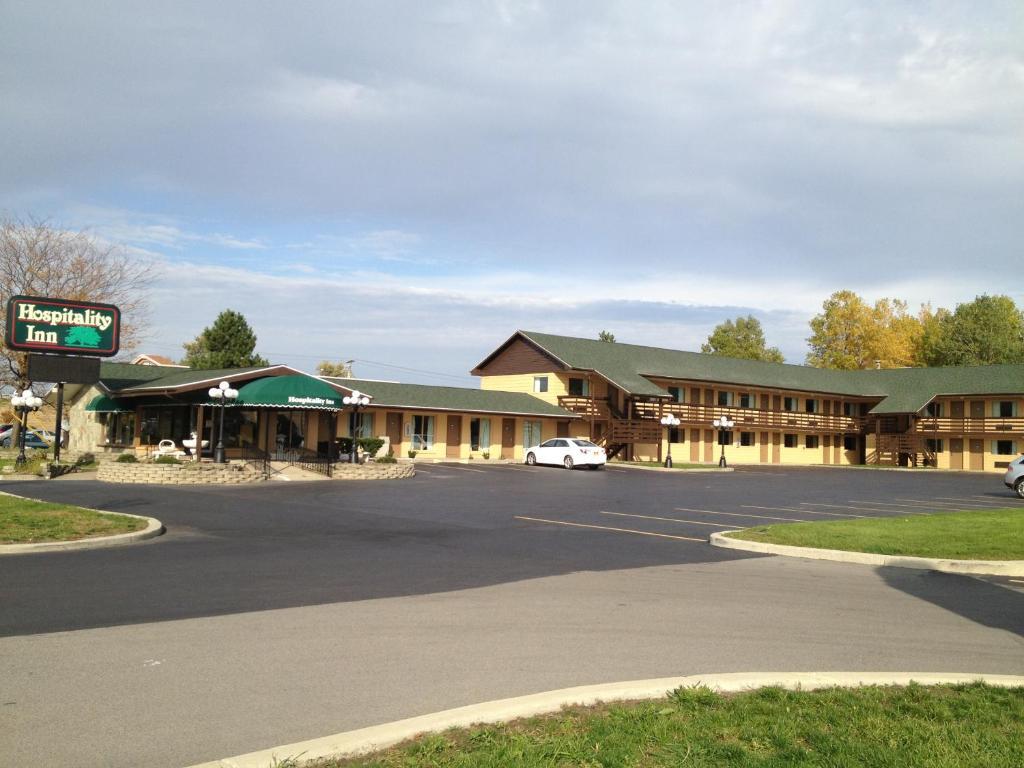 Hospitality Inn Bowmansville エクステリア 写真