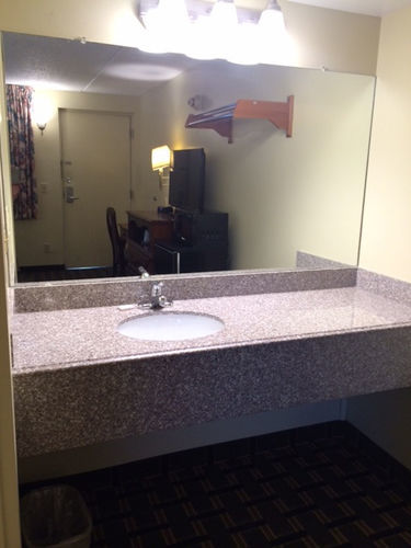 Hospitality Inn Bowmansville エクステリア 写真